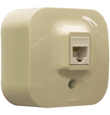 Розетка 1хRJ-45 5E UTP (сл.кость) Quteo