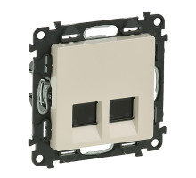 Valena Life - Розетка 2хRJ-45 UTP CAT5E, слоновая кость (инд. упаковка)