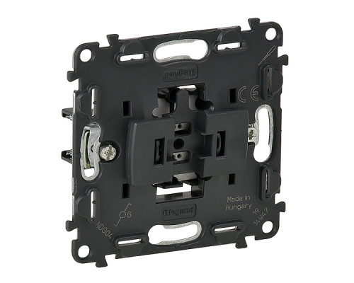 Valena In'Matic - Переключатель на 2 направления с зажимом нейтрали (067686 лампа заказ. отдельно)