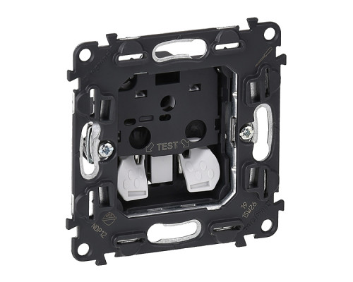 Valena In'Matic - Розетка 2P с защитными шторками, безвинтовые зажимы